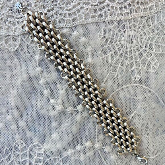 Lucky Brand Silver Link Bracelet with Original Box - Picture 1 of 10